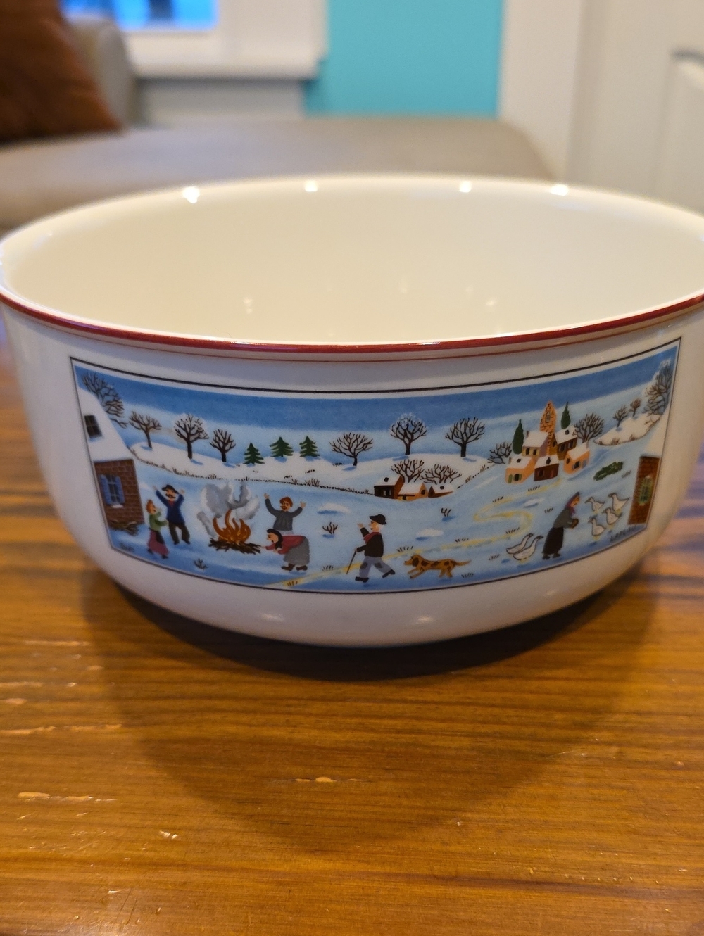 Villeroy & Boch Naif Christmas Vegatable Serving Bowl